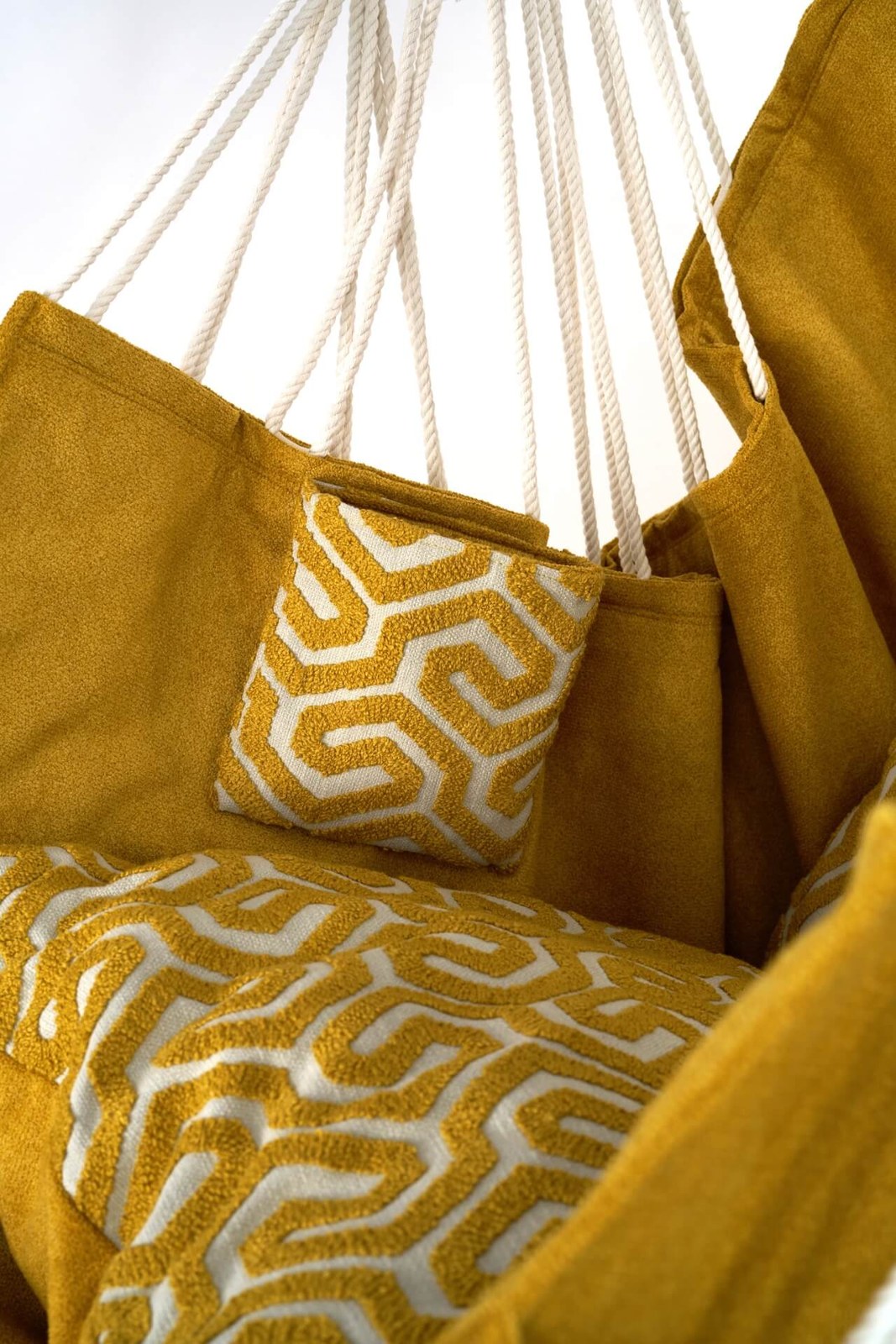 Fotoliu HANGarOund – Gold (Set Serena) — imagine 4