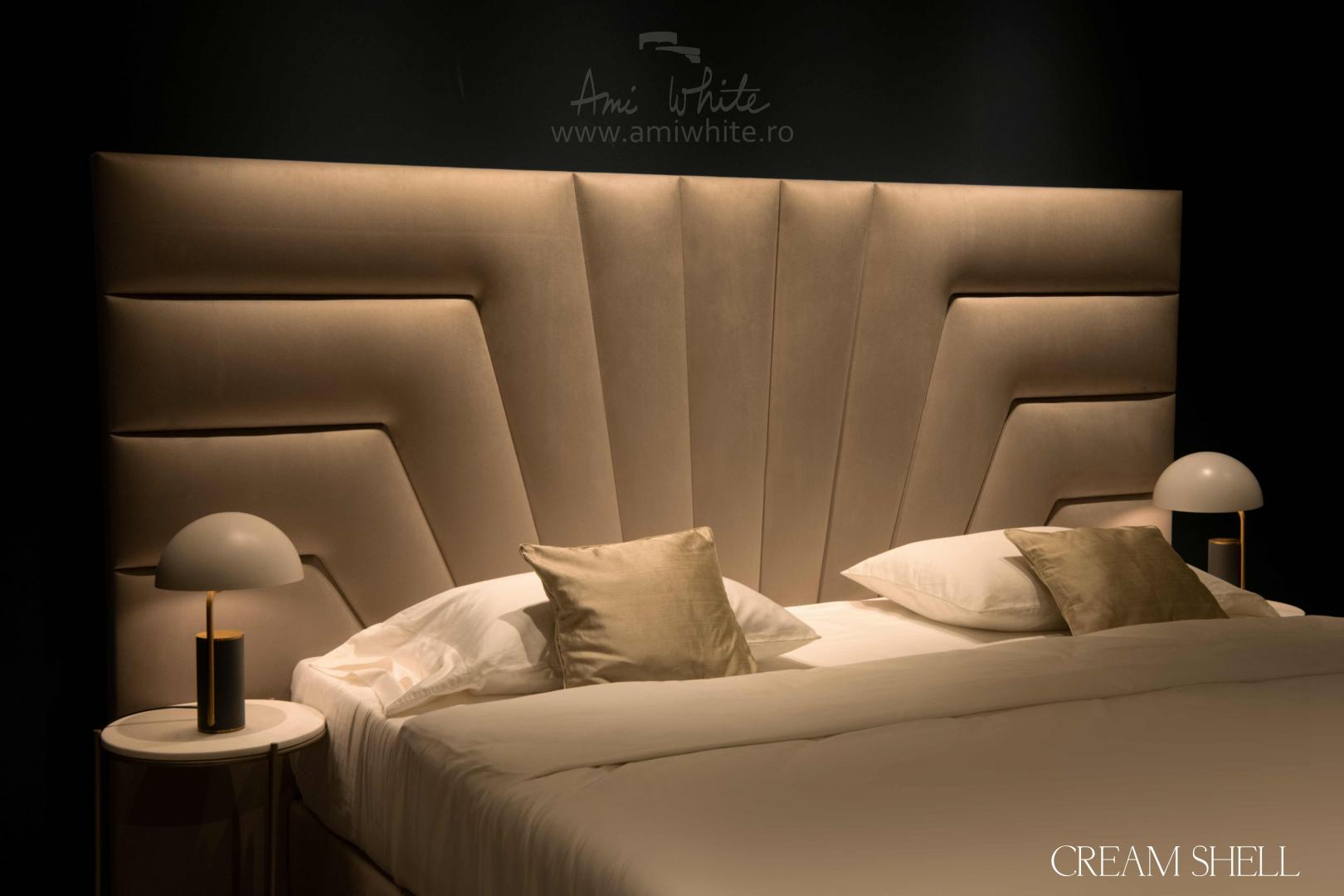 CREAM SHELL