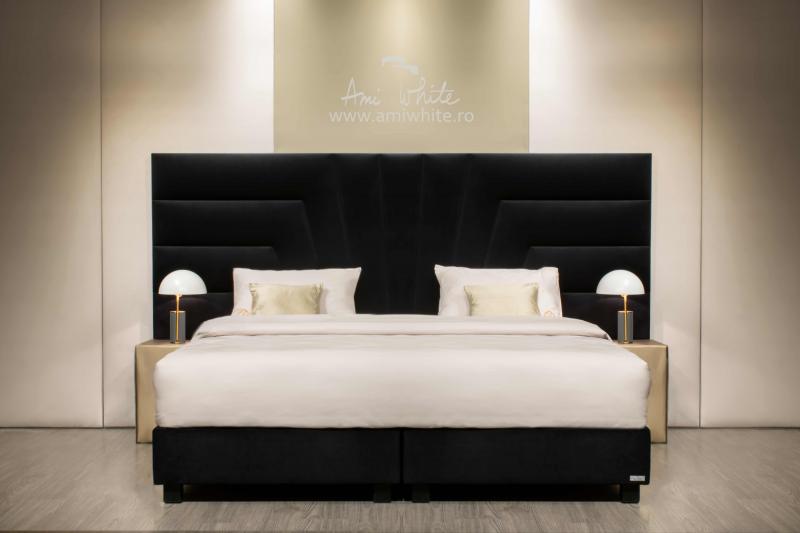 Pat boxspring BLACK SHELL